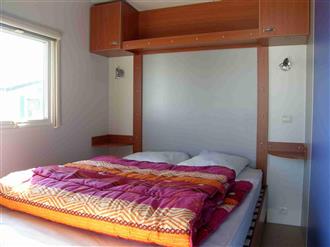 Chambre lit double Mobile home 3 chambres